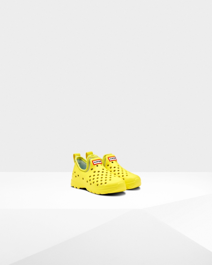Hunter Little Kids Lightweight Outdoor Water Shoe Spanish Dancer Yellow-Spearmint - Image 5