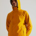 Hunter Men's Lightweight Waterproof Jacket Yellow