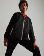 Hunter Men's Recycled Lightweight Packable Jacket Black - Image 2