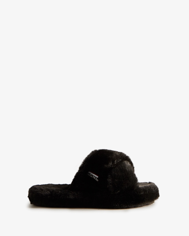 hunter_womens_faux_fur_flatform_crossover_slide_black.jpg Hunter Women's Faux Fur Flatform Crossover Slide Black - Image 1