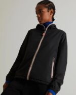 Hunter Women's Recycled Lightweight Packable Jacket Black - Image 2